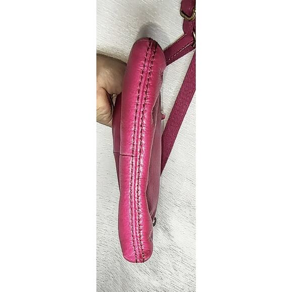 Fossil - Explorer Mini Magenta / Raspberry Pink Leather Crossbody Purse, Y2k - Picture 6 of 11